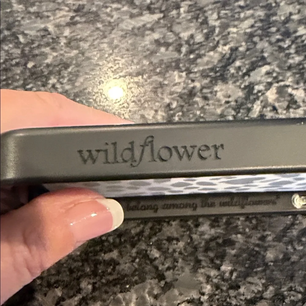 WILDFLOWER Snow Leopard IPhone 13 Pro Max Case